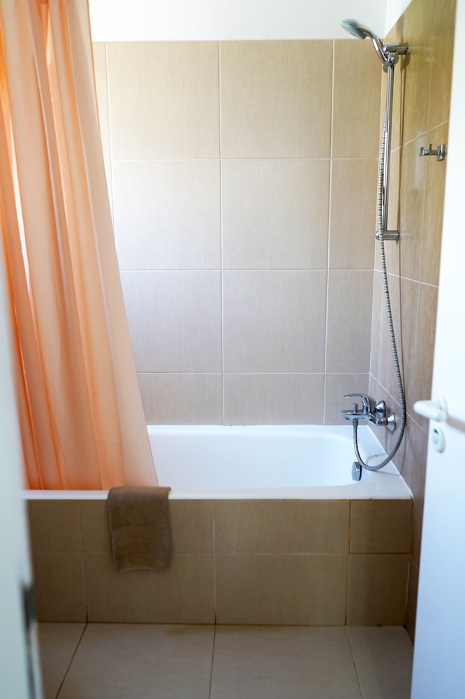 Green Bungalows Hotel Apartments — Hotel rooms in Ayia Napa, Famagusta Region