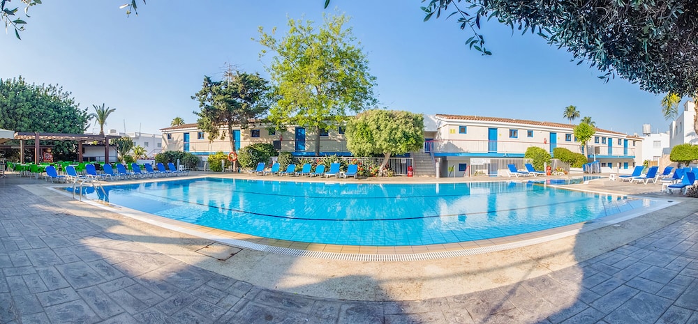 Green Bungalows Hotel Apartments — Swimming pool in Ayia Napa, Famagusta Region