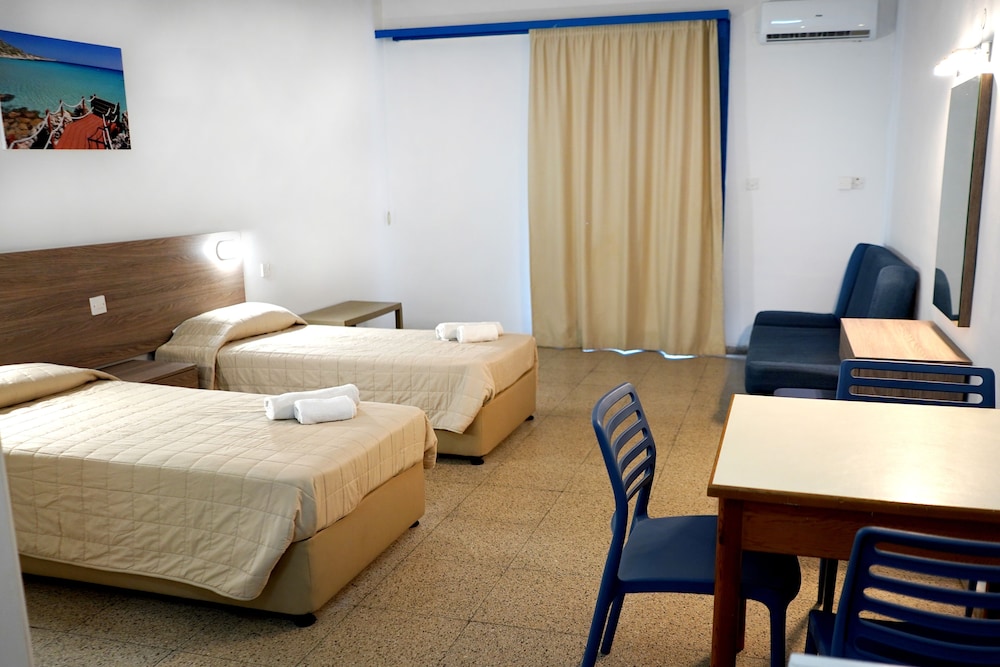 Green Bungalows Hotel Apartments — Hotel rooms in Ayia Napa, Famagusta Region