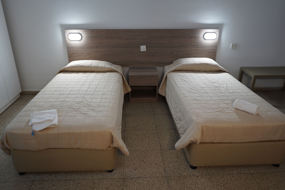 Green Bungalows Hotel Apartments — Hotel rooms in Ayia Napa, Famagusta Region