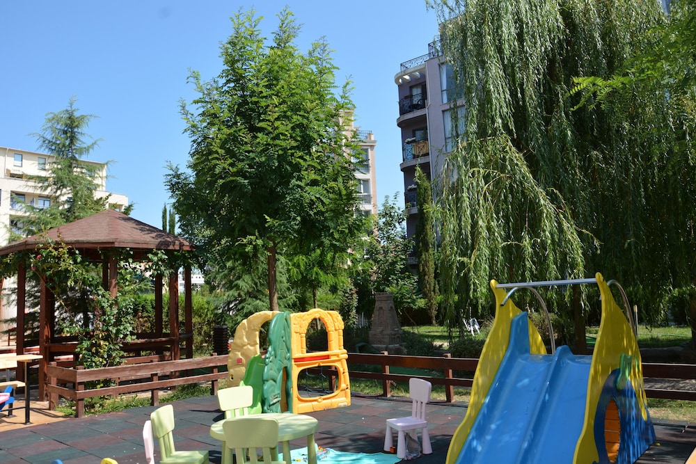 Rainbow 2 Holiday Complex — Attractions for children in Sunny Beach, Burgas Region