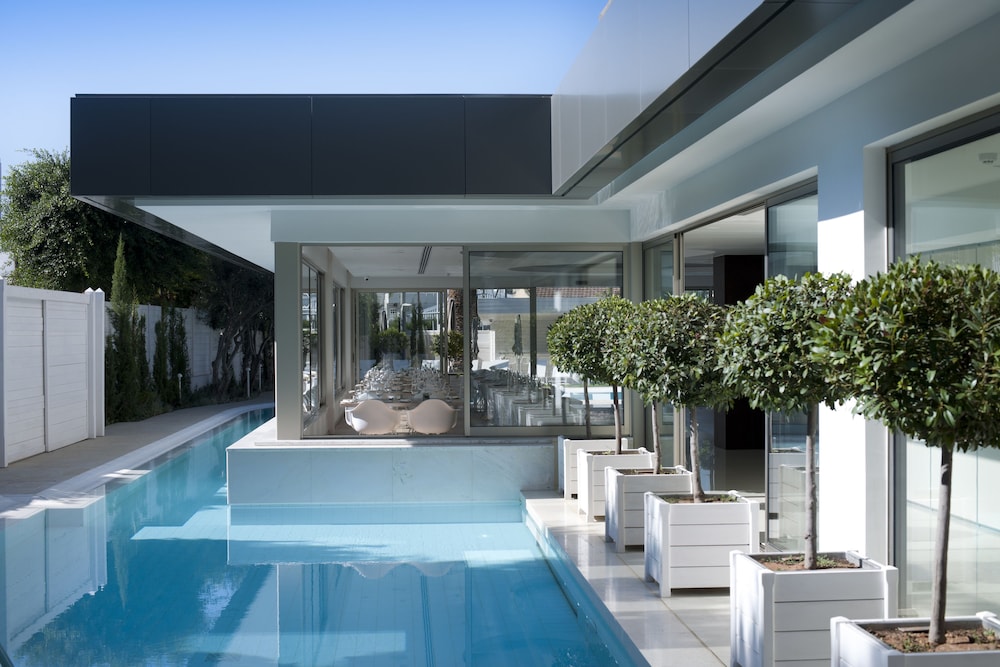 Alasia Hotel — Swimming pool in Limassol, Limassol Region