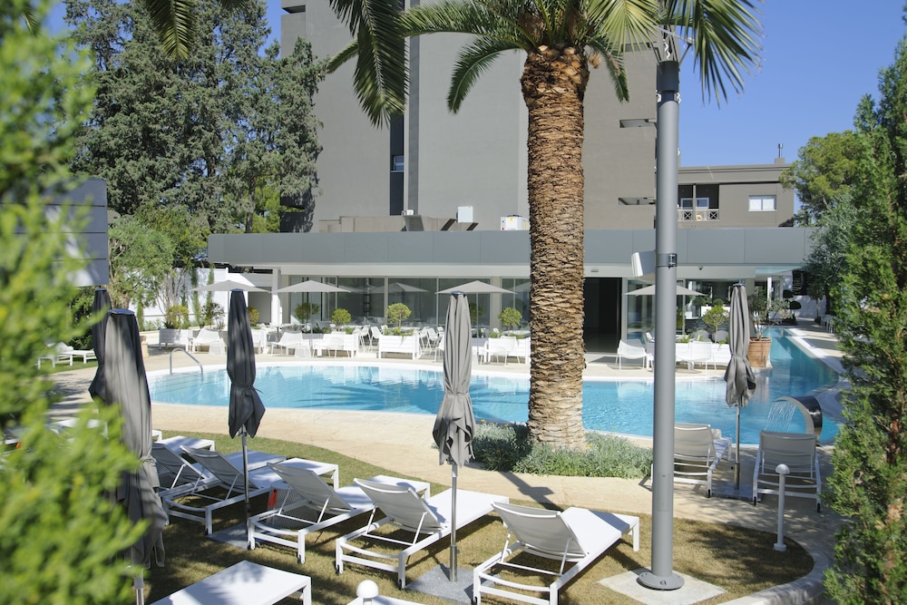 Alasia Hotel — Main photo in Limassol, Limassol Region