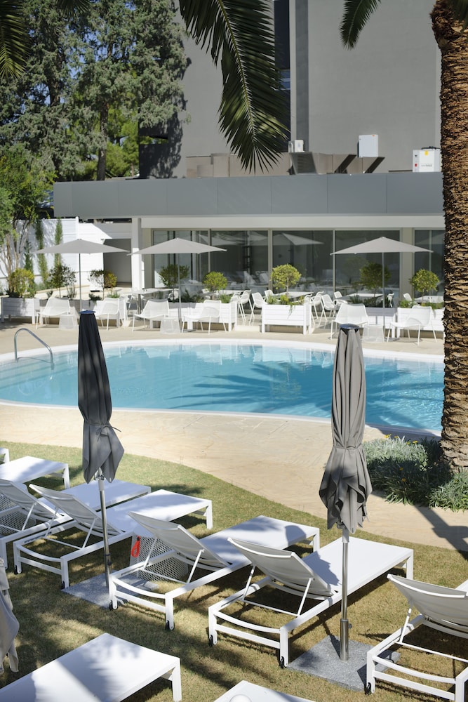 Alasia Hotel — Swimming pool in Limassol, Limassol Region