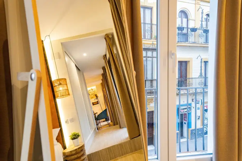 Apartamentos Magna Sevilla — Hotel rooms in Seville, Andalusia