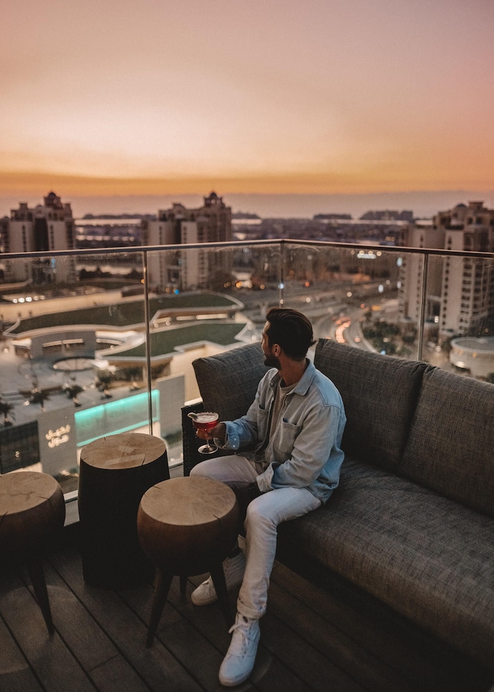 Andaz Dubai the Palm, by Hyatt — Restaurant & bars in Dubai