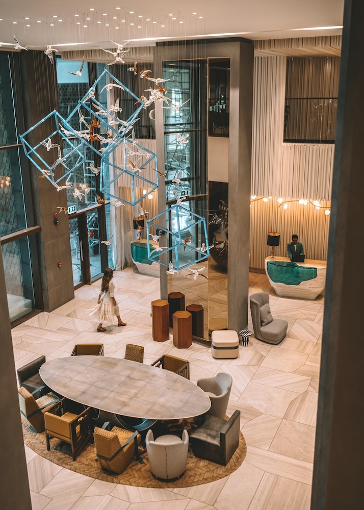 Andaz Dubai the Palm, by Hyatt — Hotel building in Dubai