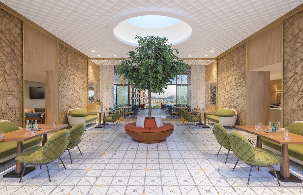 Andaz Dubai the Palm, by Hyatt — Restaurant & bars in Dubai