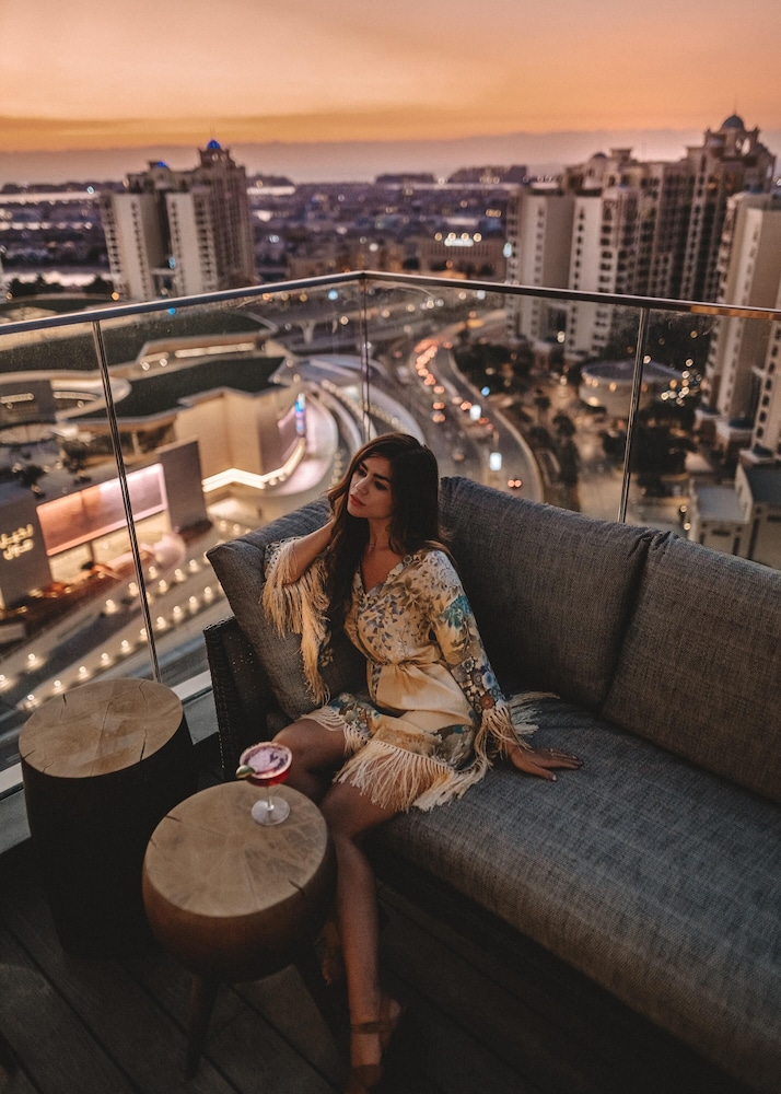 Andaz Dubai the Palm, by Hyatt — Restaurant & bars in Dubai