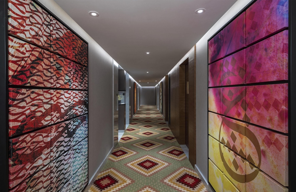 Andaz Dubai the Palm, by Hyatt — Hotel building in Dubai