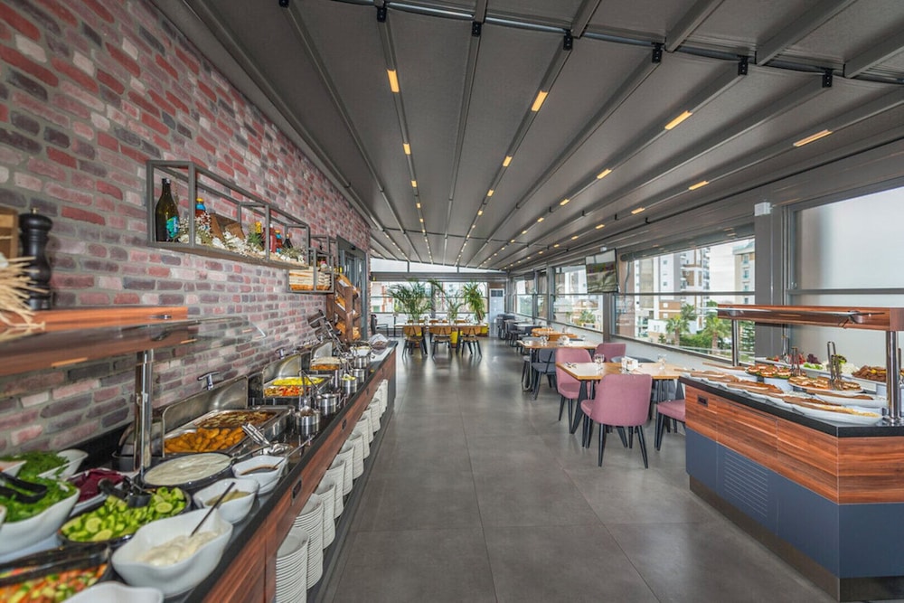 Laren Sea Sıde Hotel & Spa — Restaurant & bars in Antalya