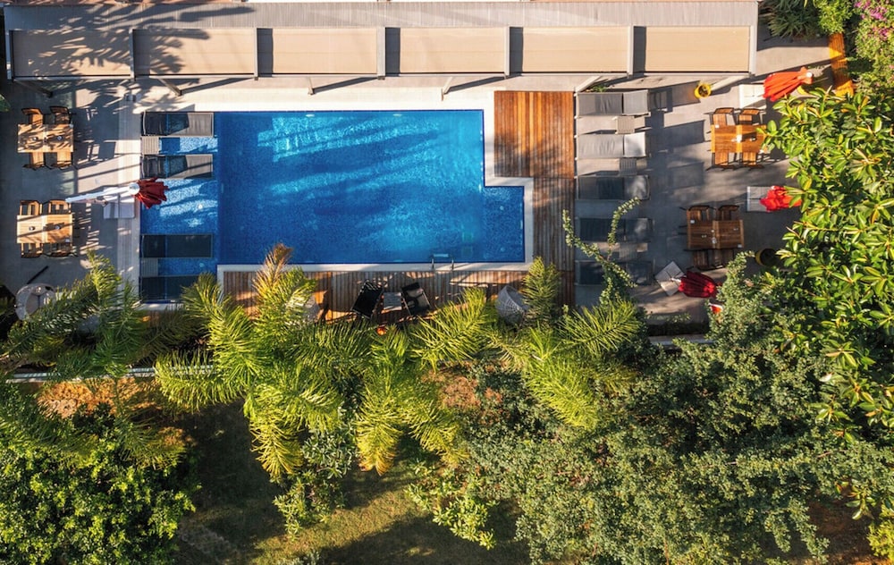 Laren Sea Sıde Hotel & Spa — Swimming pool in Antalya