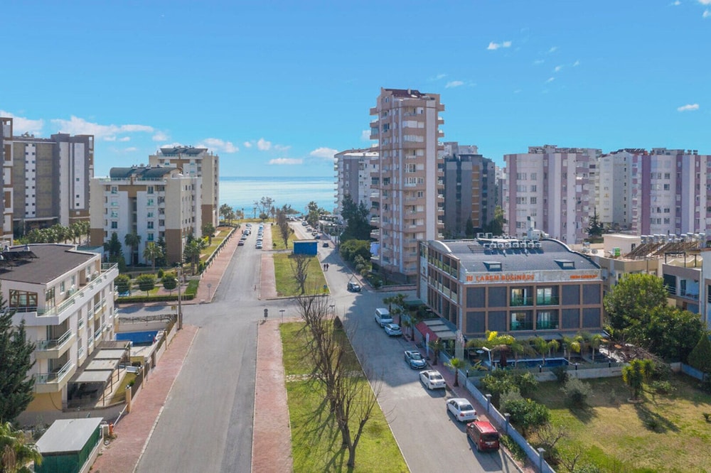Laren Sea Sıde Hotel & Spa — Hotel building in Antalya