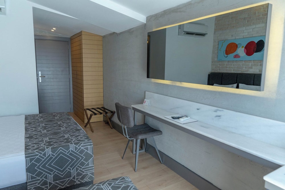 Laren Sea Sıde Hotel & Spa — Hotel rooms in Antalya