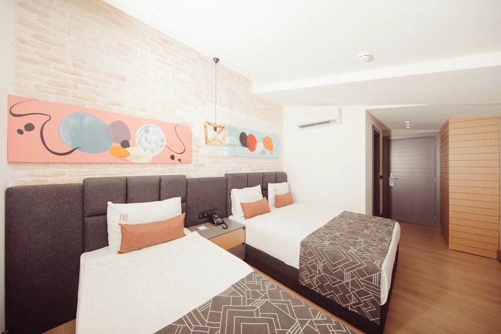 Laren Sea Sıde Hotel & Spa — Hotel rooms in Antalya