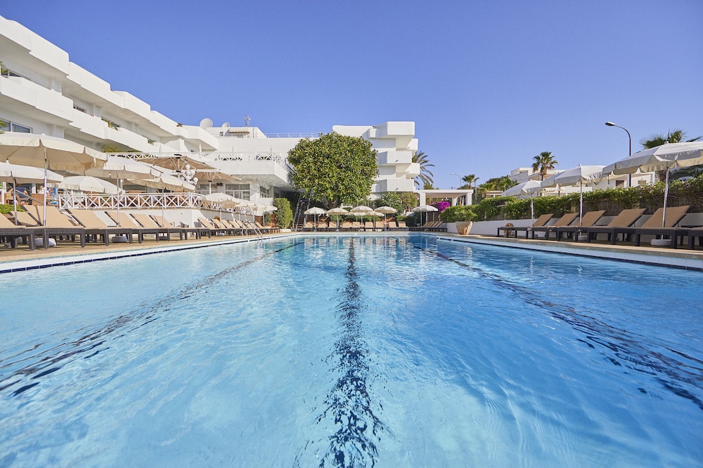 Hotel Rocamarina - Adults Only — Main photo in Cala d´Or, Balearic Islands