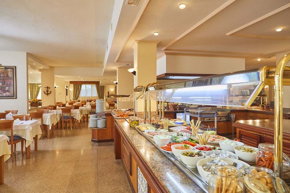Hotel Rocamarina - Adults Only — Restaurant & bars in Cala d´Or, Balearic Islands
