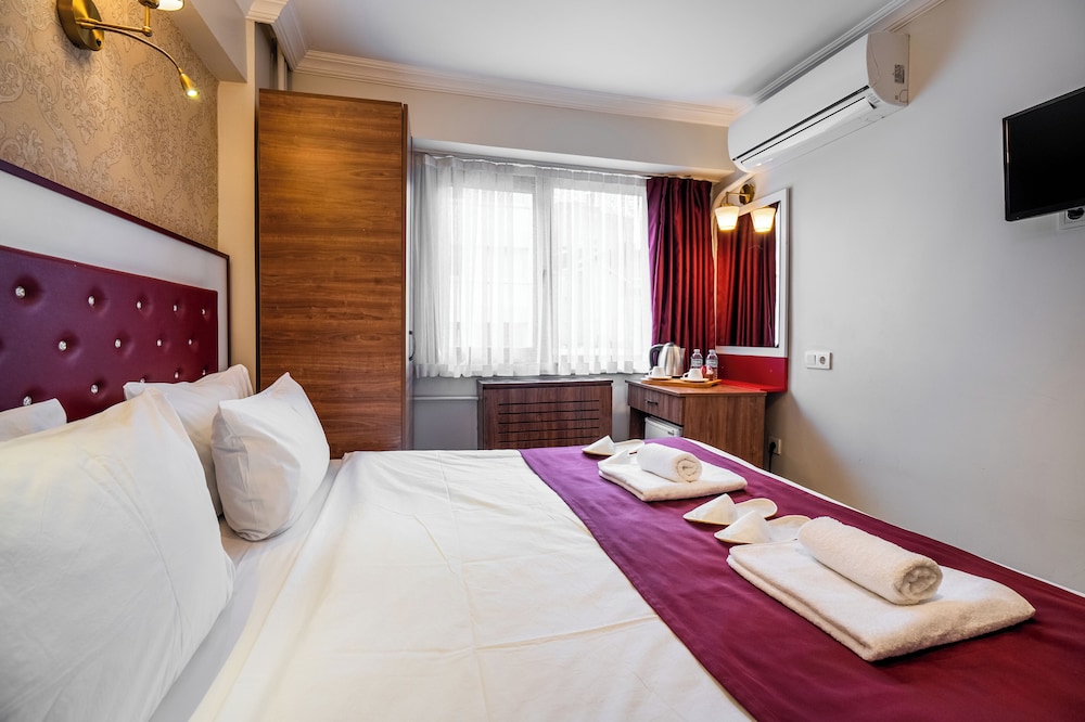 Cihangir Palace — Hotel rooms in Istanbul, Istanbul