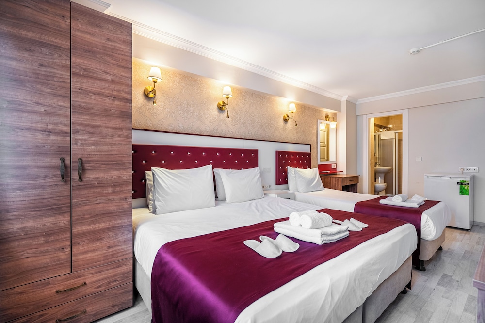 Cihangir Palace — Hotel rooms in Istanbul, Istanbul