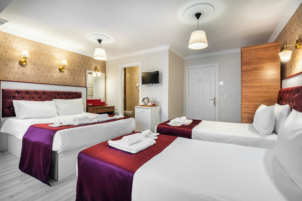 Cihangir Palace — Hotel rooms in Istanbul, Istanbul