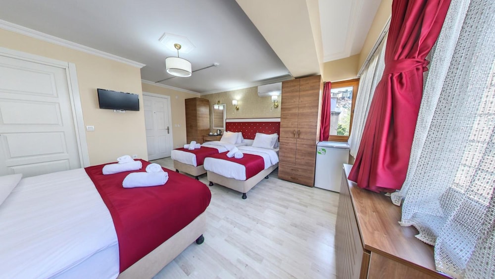Cihangir Palace — Hotel rooms in Istanbul, Istanbul