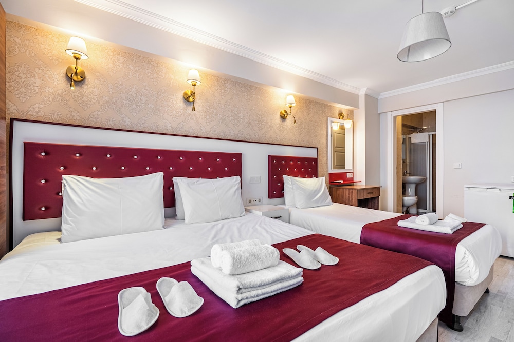 Cihangir Palace — Hotel rooms in Istanbul, Istanbul