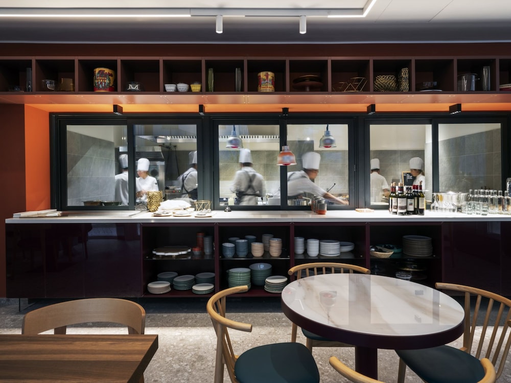 21 House of Stories Città Studi — Restaurant & bars in Milan, Lombardy