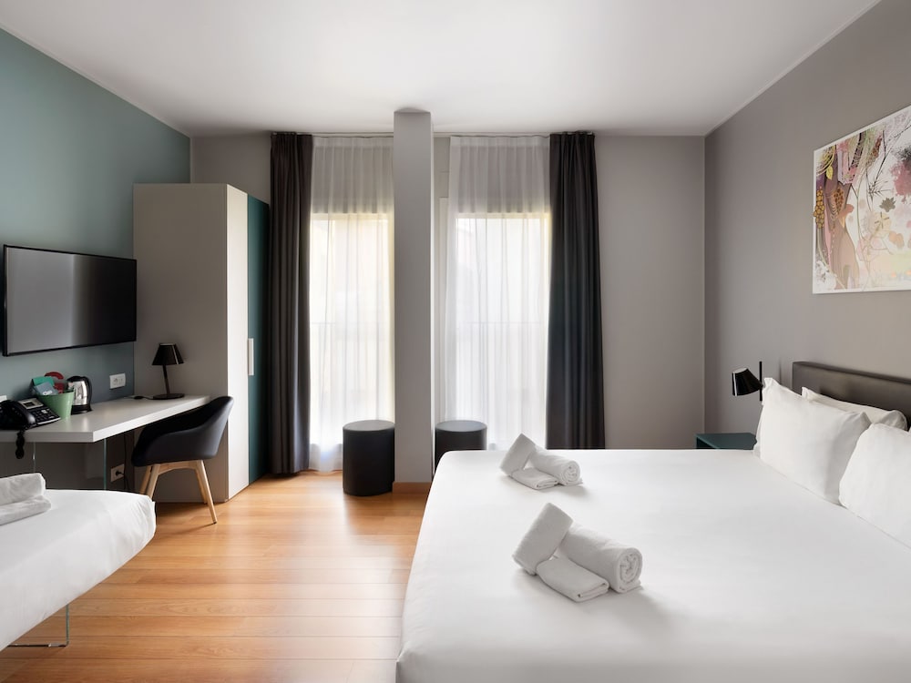 21 House of Stories Città Studi — Hotel rooms in Milan, Lombardy