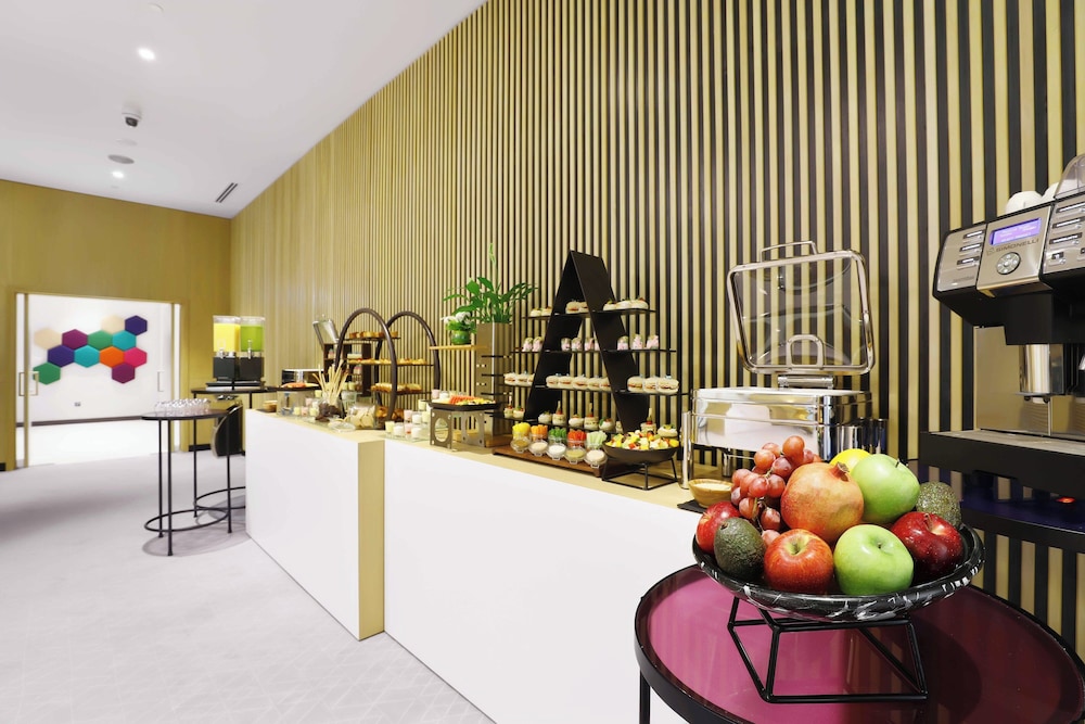 Millennium AL Barsha — Restaurant & bars in Dubai