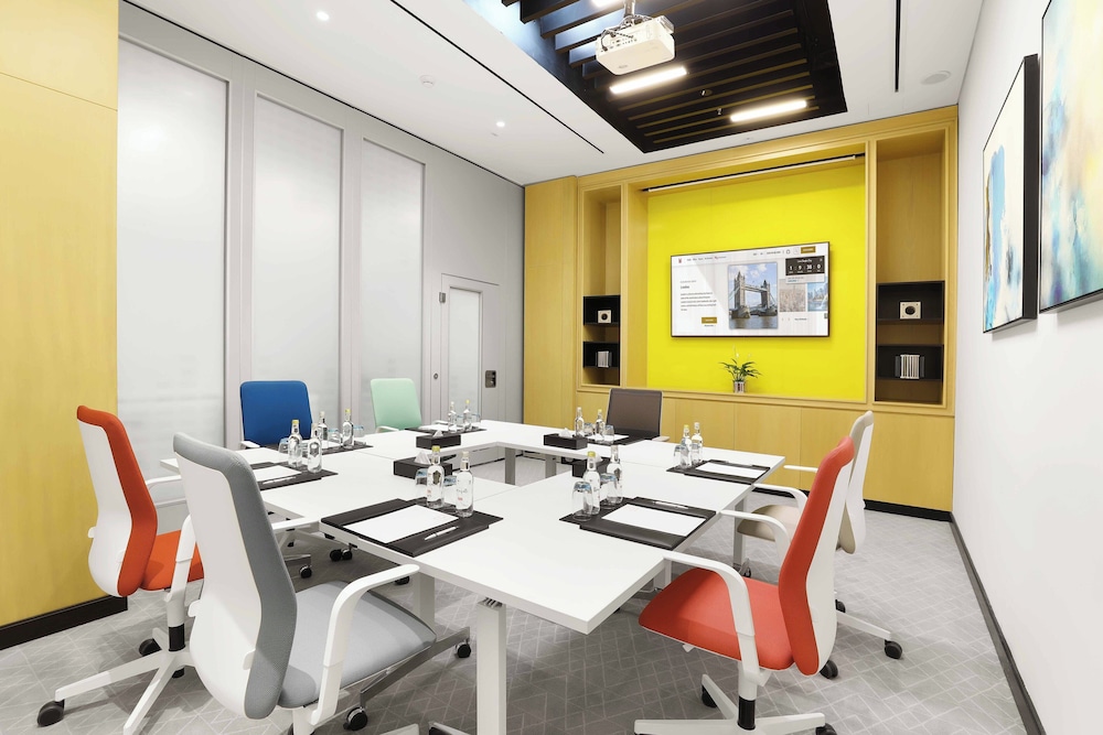 Millennium AL Barsha — Hotel building in Dubai