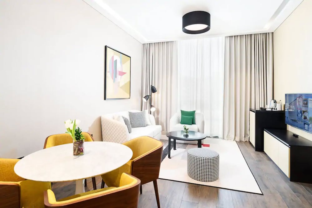 Millennium AL Barsha — Hotel rooms in Dubai
