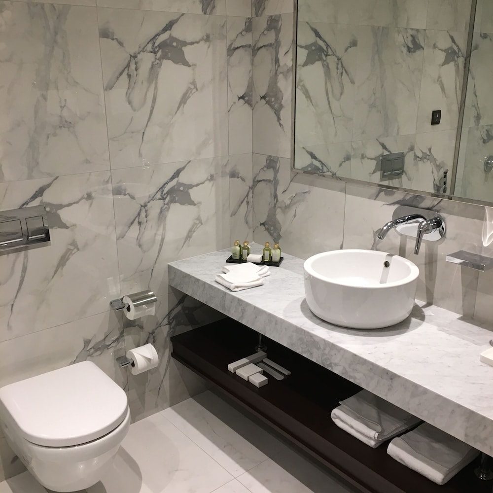 Millennium Place Marina — Hotel rooms in Dubai
