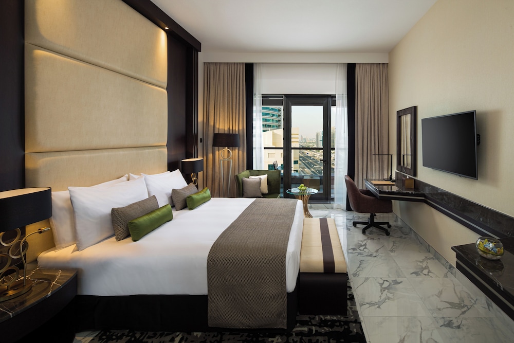 Millennium Place Marina — Hotel rooms in Dubai