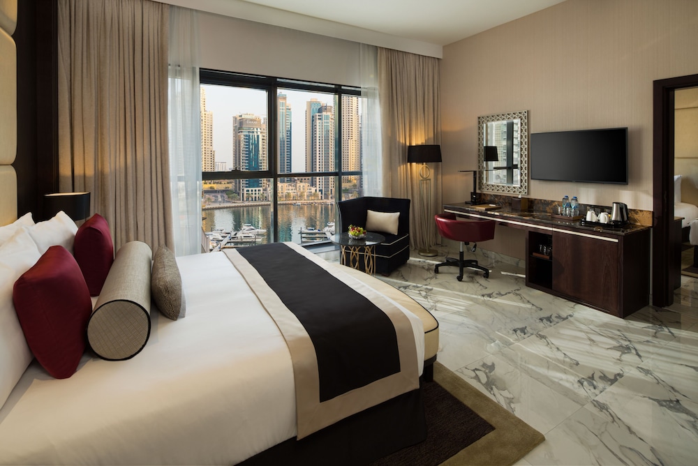 Millennium Place Marina — Hotel rooms in Dubai