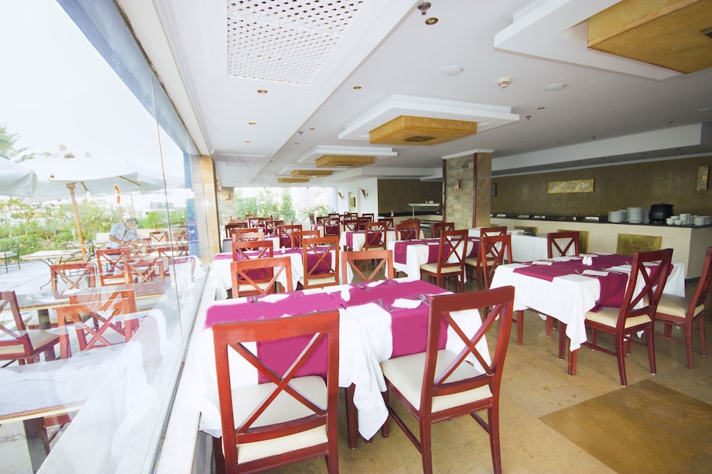 Naama Blue hotel — Restaurant & bars in Sharm El Sheikh, Red Sea