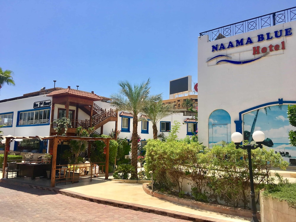 Naama Blue hotel — Hotel building in Sharm El Sheikh, Red Sea