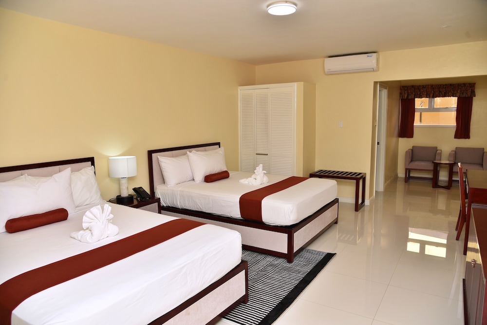 Hotel Grand A View — Hotel rooms in Montego Bay