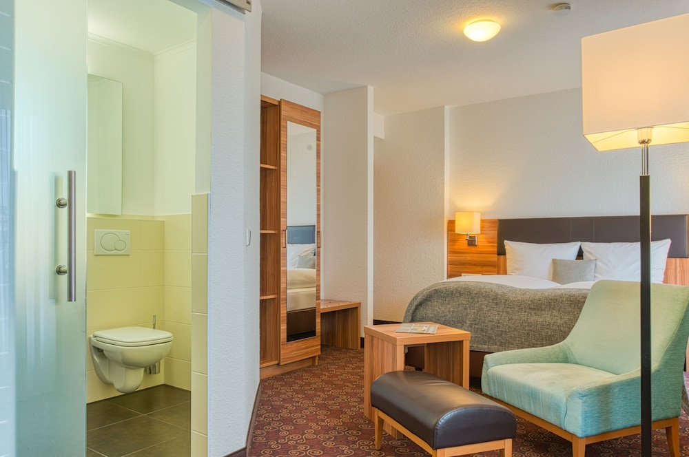 Sautter Hotel Stuttgart City — Hotel rooms in Stuttgart, Baden-Wurttemberg
