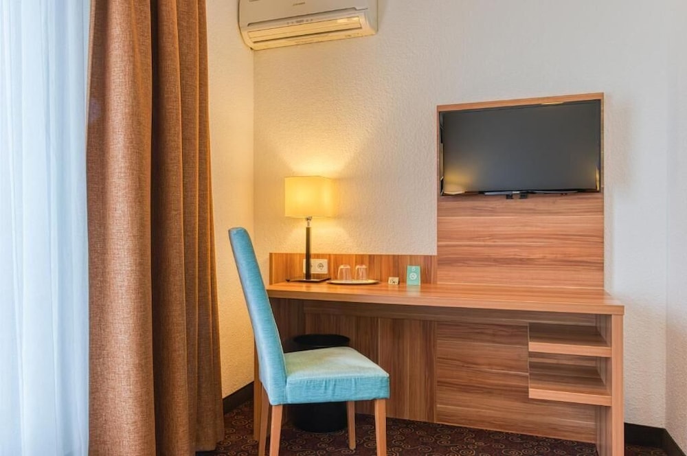 Sautter Hotel Stuttgart City — Hotel rooms in Stuttgart, Baden-Wurttemberg