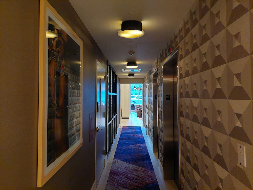 Pestana Park Avenue — Hotel building in New York City, New York State