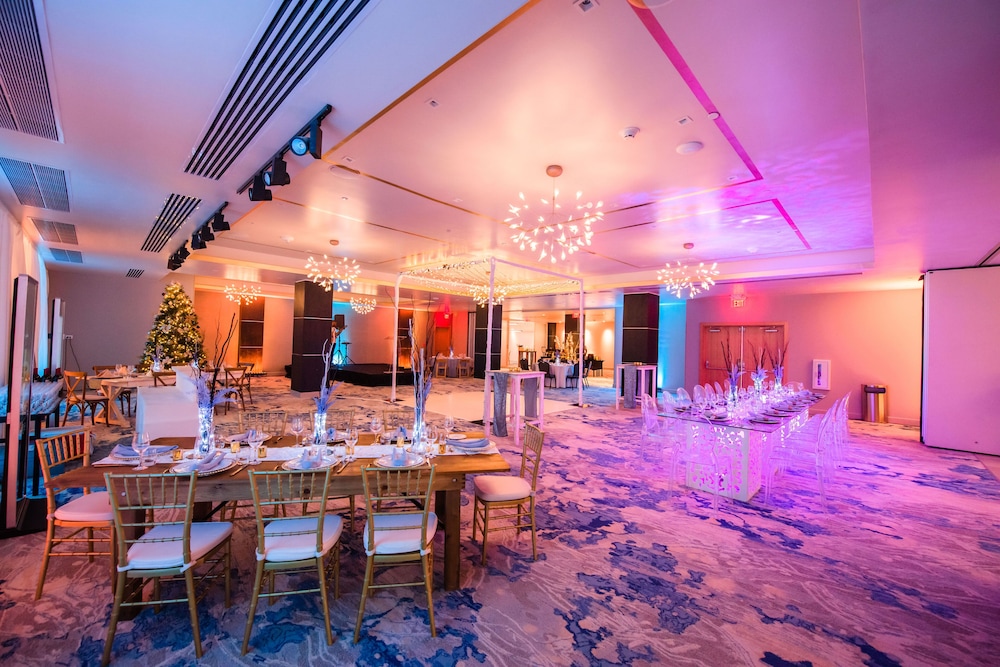 Hyatt Place Aruba — Hotel building in Oranjestad, Aruba