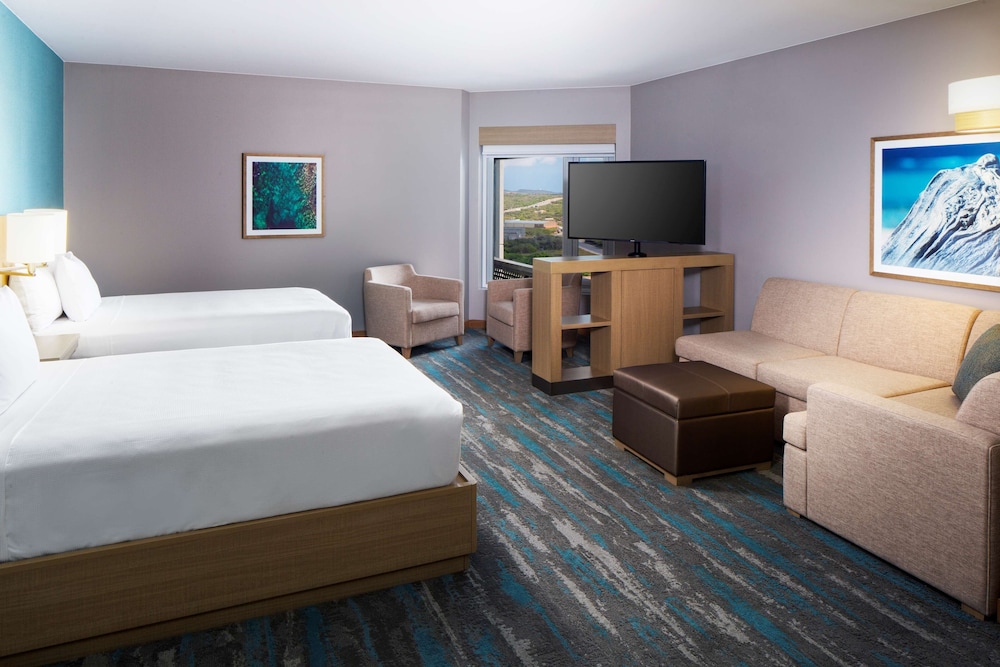 Hyatt Place Aruba — Hotel rooms in Oranjestad, Aruba