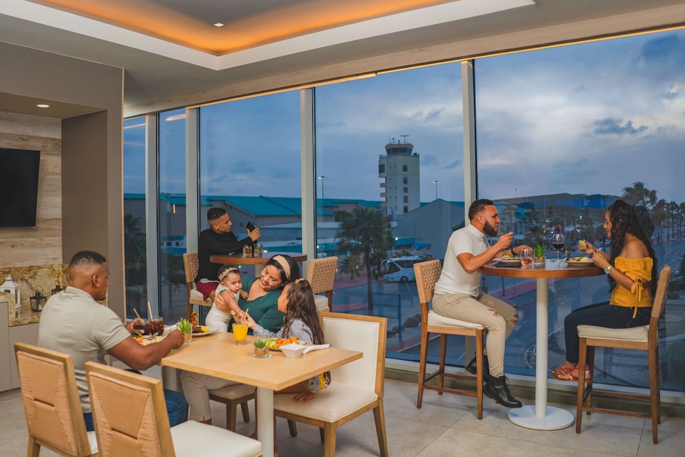 Hyatt Place Aruba — Hotel rooms in Oranjestad, Aruba