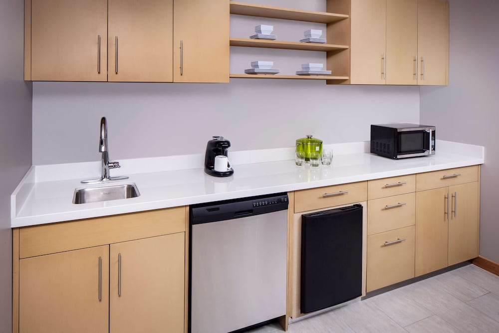 Hyatt Place Aruba — Hotel rooms in Oranjestad, Aruba