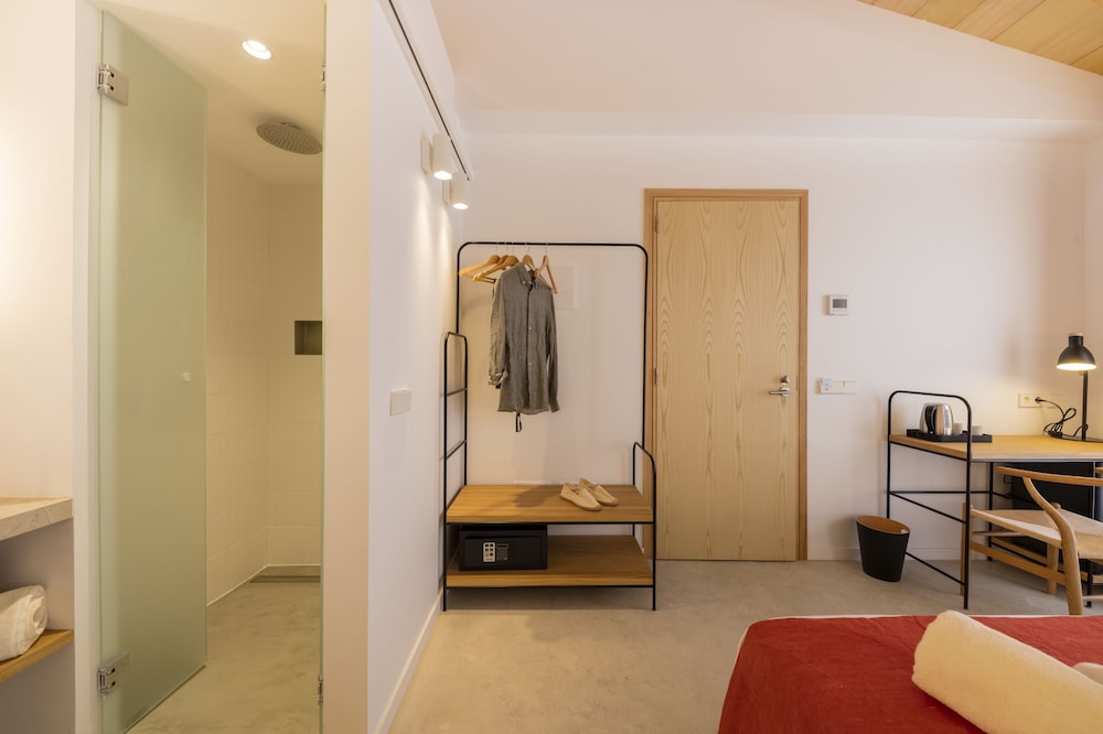 ARA Alcudia Hotel - Adults Only — Hotel rooms in Alcudia, Balearic Islands