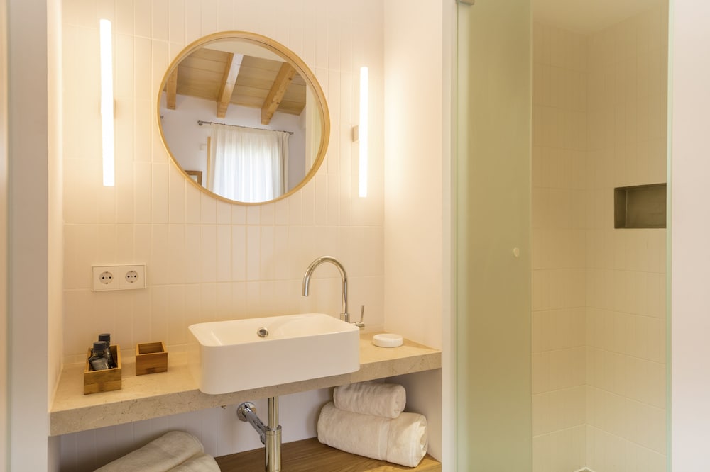 ARA Alcudia Hotel - Adults Only — Hotel rooms in Alcudia, Balearic Islands