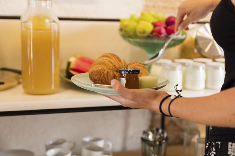 ARA Alcudia Hotel - Adults Only — Restaurant & bars in Alcudia, Balearic Islands