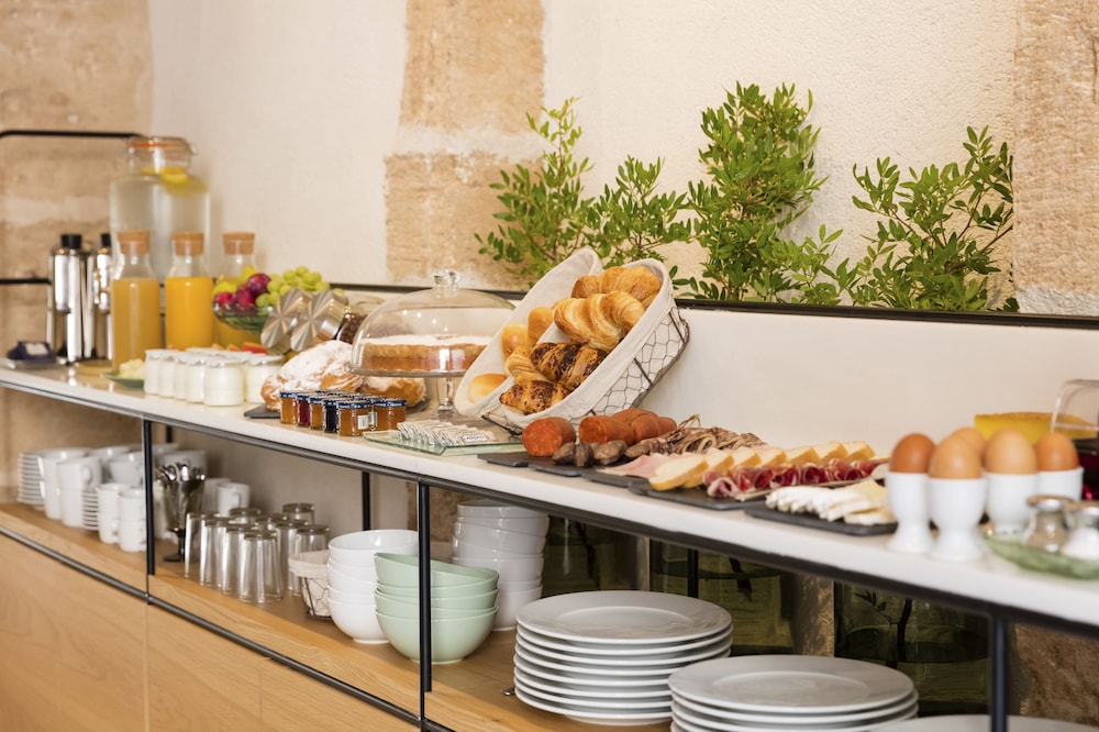 ARA Alcudia Hotel - Adults Only — Restaurant & bars in Alcudia, Balearic Islands