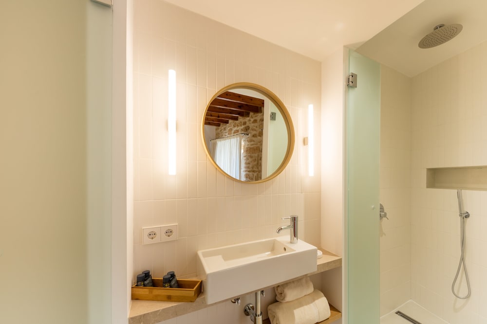 ARA Alcudia Hotel - Adults Only — Hotel rooms in Alcudia, Balearic Islands