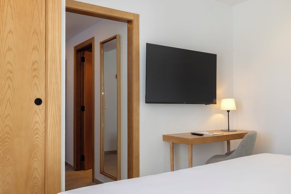 HM Isabela - Adults Only — Hotel rooms in Santa Ponca, Balearic Islands